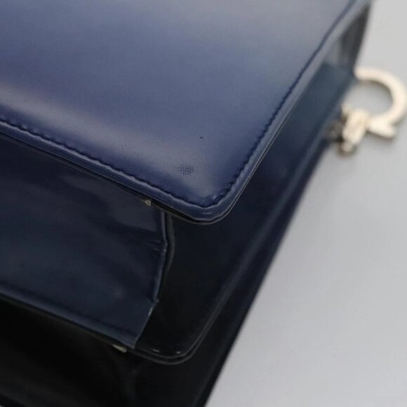 Salvatore Ferragamo Gancini Shoulder Bag Patent Leather Blue Silver Auth 103861 - Picture 4 of 16